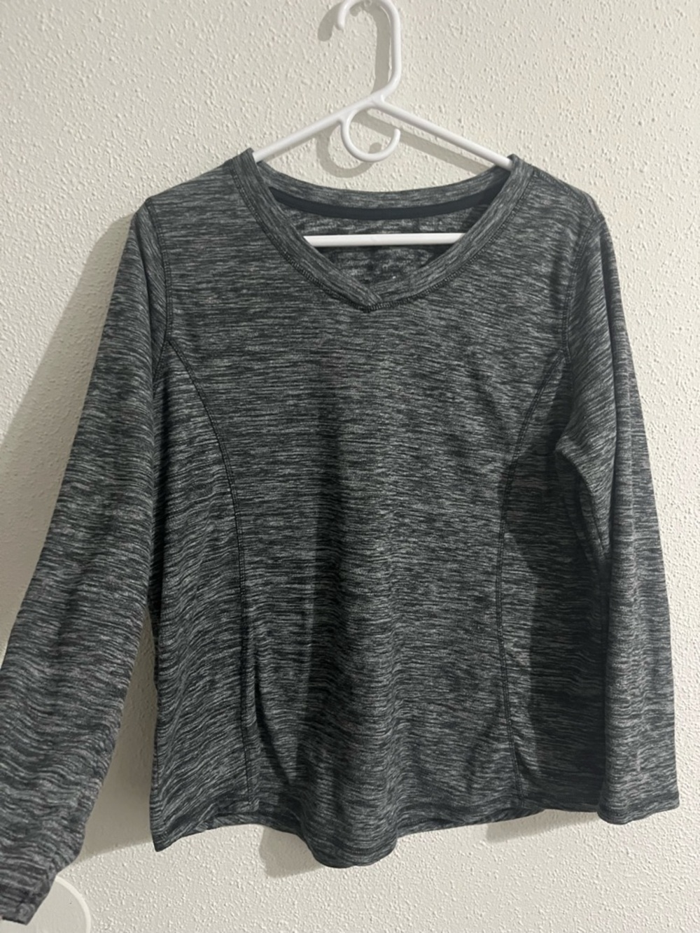 Women’s fleece Heathered Dark Gray Long Sleeve Top